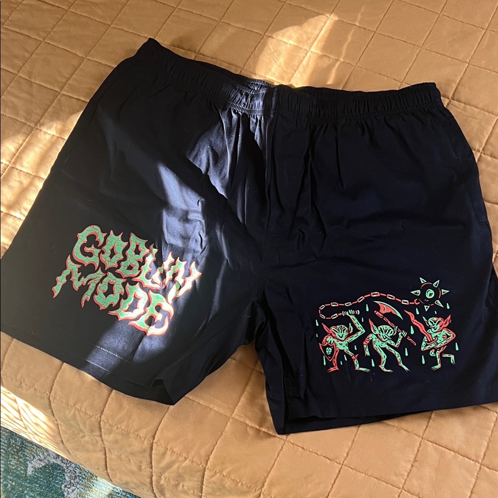 Wizard of Barge Goblin Mode Black Shorts - size 36